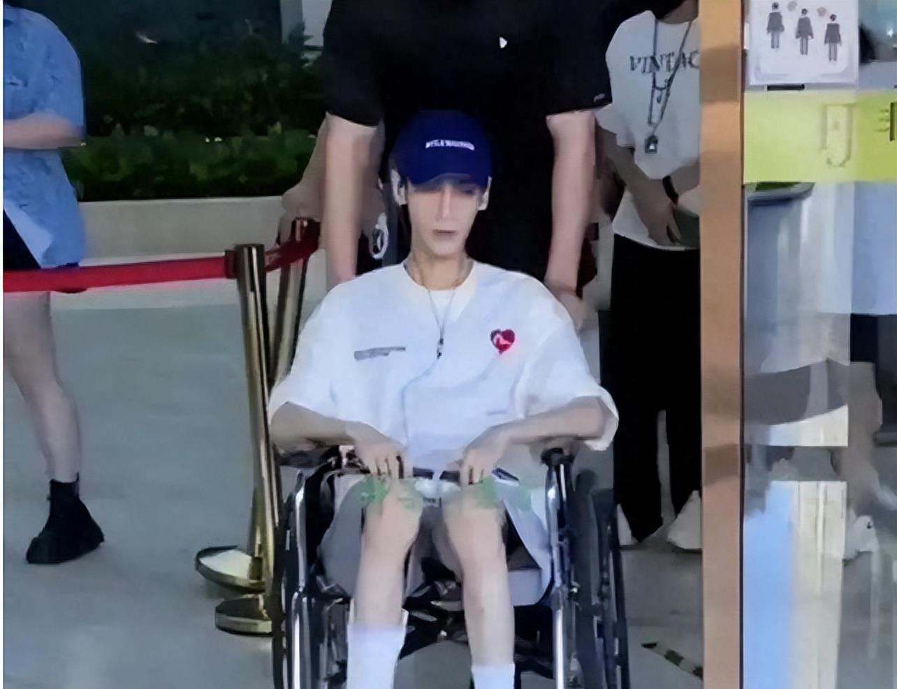 脸蛋精致,身材却一言难尽,这5位男艺人的真实身材,太辣眼睛了