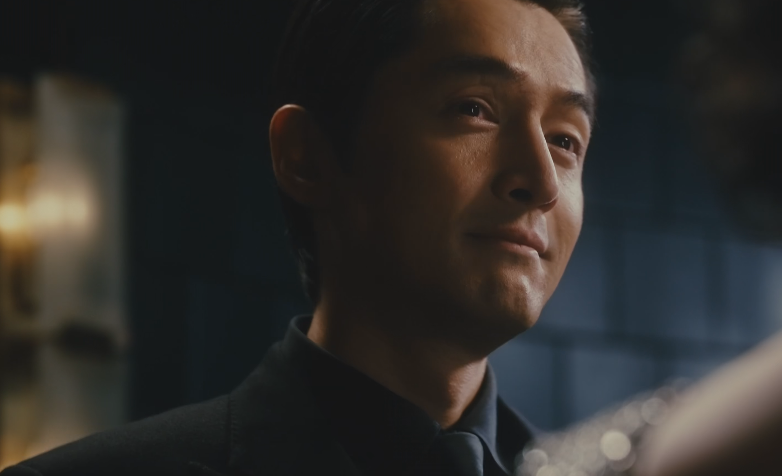 收手吧王家卫，别拍剧了！《繁花》翻车，10年布局成影视圈笑柄