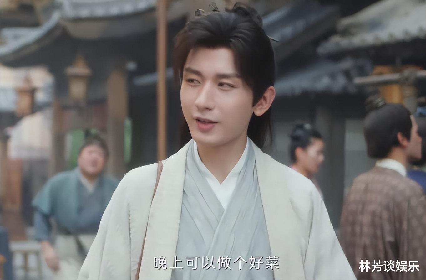 一个好做作,一个假面瘫,两个人撑起40集大剧,400万人押对宝了