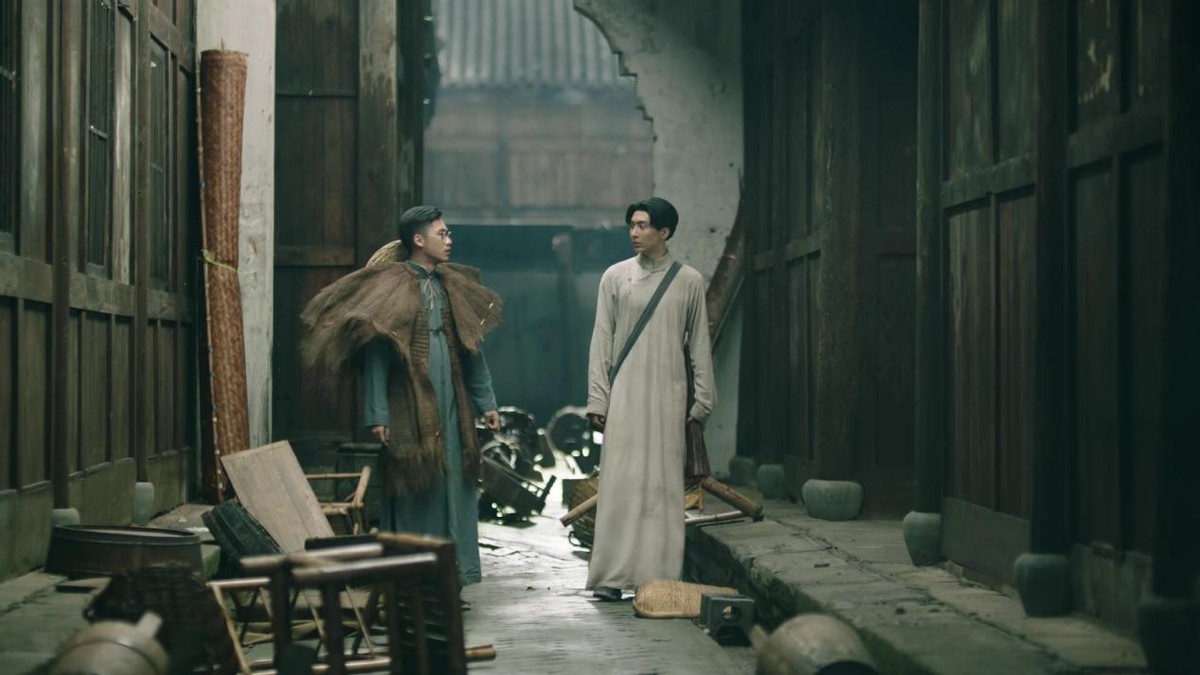 离开唐国强，迎来新“主席”特型演员，仅播2集就榜单冠军