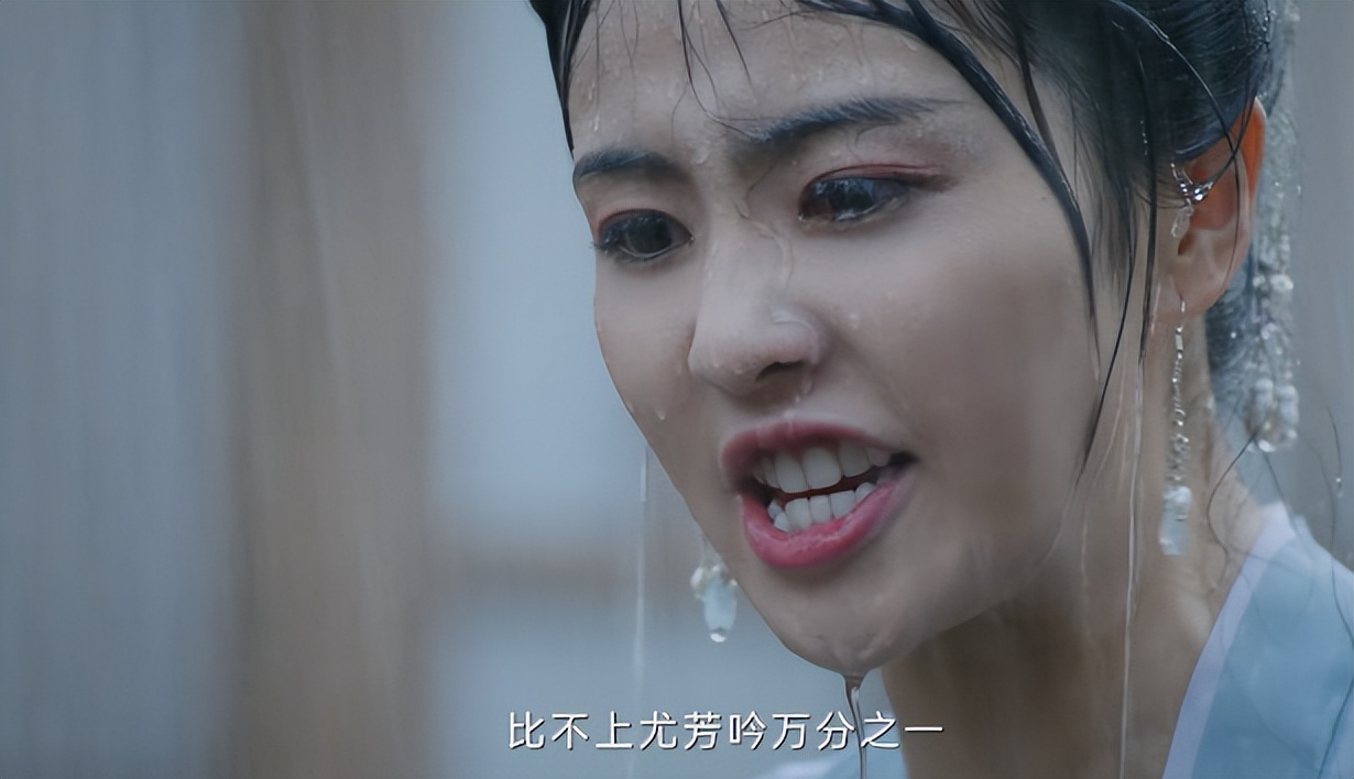 当25岁赵露思和36岁颖儿站在一起，我才彻底明白，美人在骨不在皮