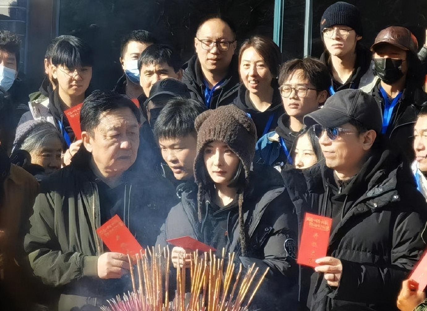 |突发!杨幂剧组司机突发脑溢血成植物人,剧组不管还拒付医疗费