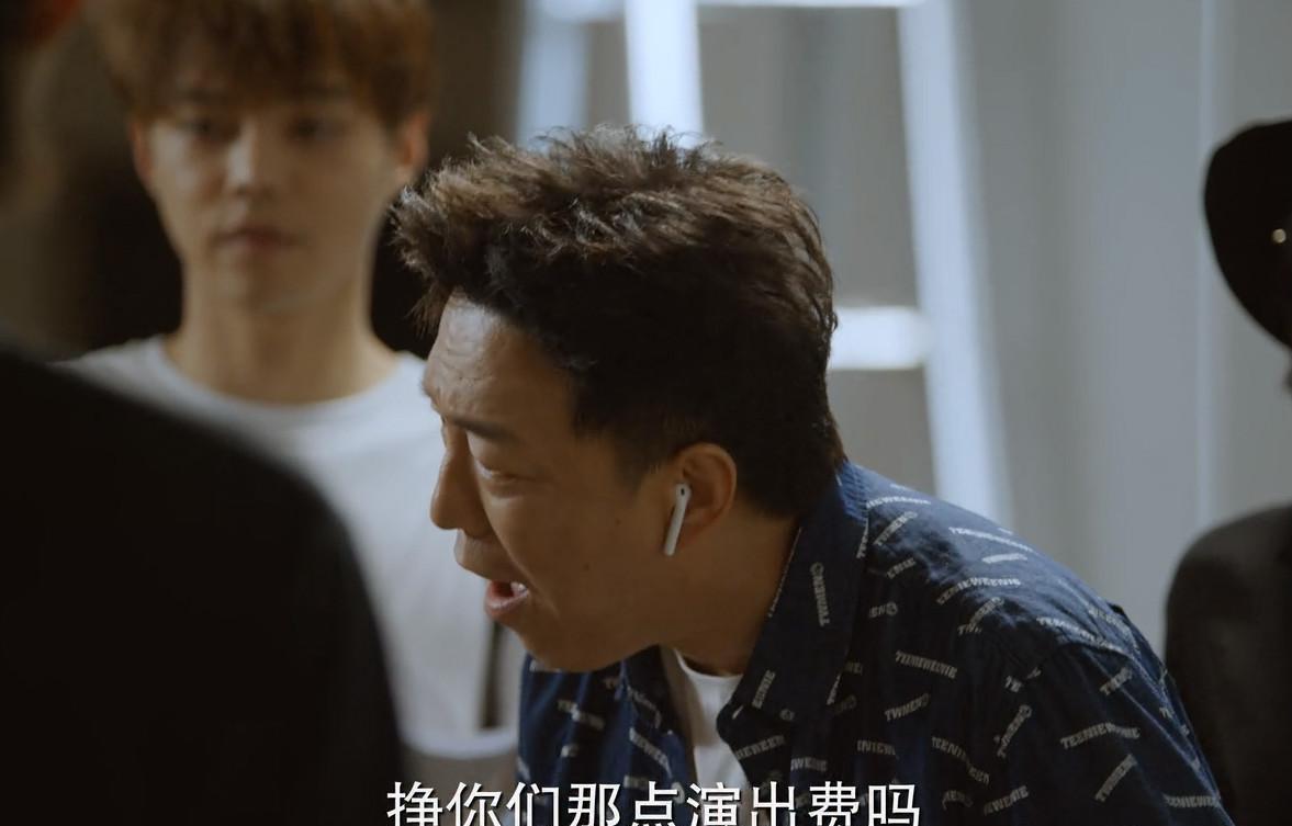 首播8集,就直冲飙升榜1,冯小刚的新剧凭什么这么“横”?