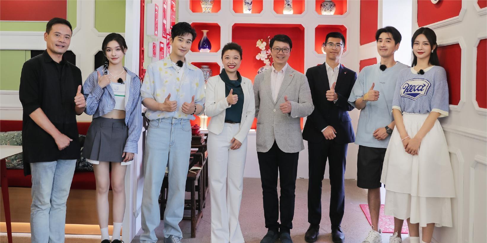 《中餐厅7》官宣定档!阵容全面升级,贾静雯有望担任飞行嘉宾