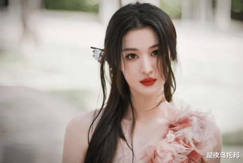 不是吧，她就这么洗白了？