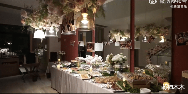 萧敬腾求婚现场曝光,深情告白女友哭成泪人,明星纷纷发文祝福