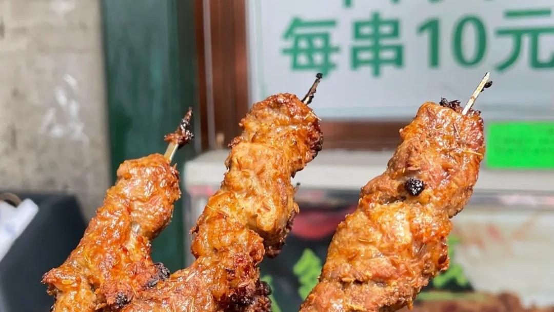 北京|清真老字号，电烤羊肉串儿，北京人想吃这口儿，都得奔这来！