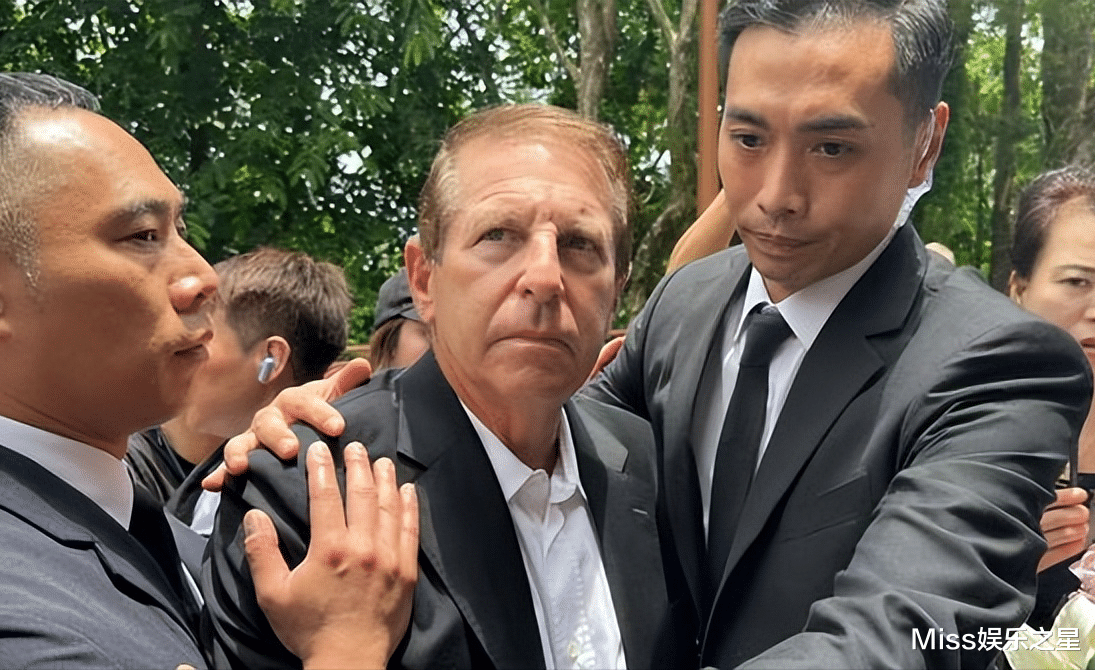 李玟的骨灰将在月底安葬，近40亿遗产已做分配，外籍丈夫不会参与