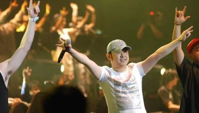 网曝杨坤演唱会仅50人到场，演出费用降到5块钱？再次被刀郎打脸