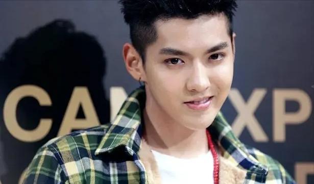 吴亦凡入狱后续，母亲找成龙求救，生父曾尝试引渡无果