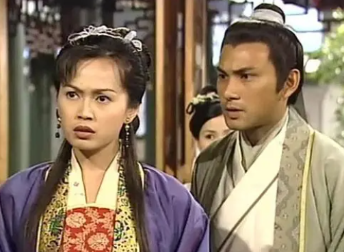 姚莹莹|爱上渣男姚莹莹只能独自带娃,生活艰难被岁月带走青春