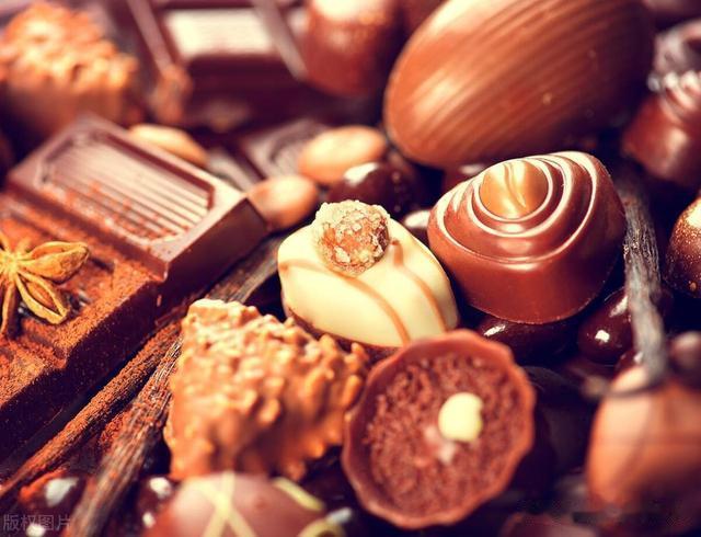 什么！巧克力放冰箱竟变“雪糕”？你踩雷了吗？
