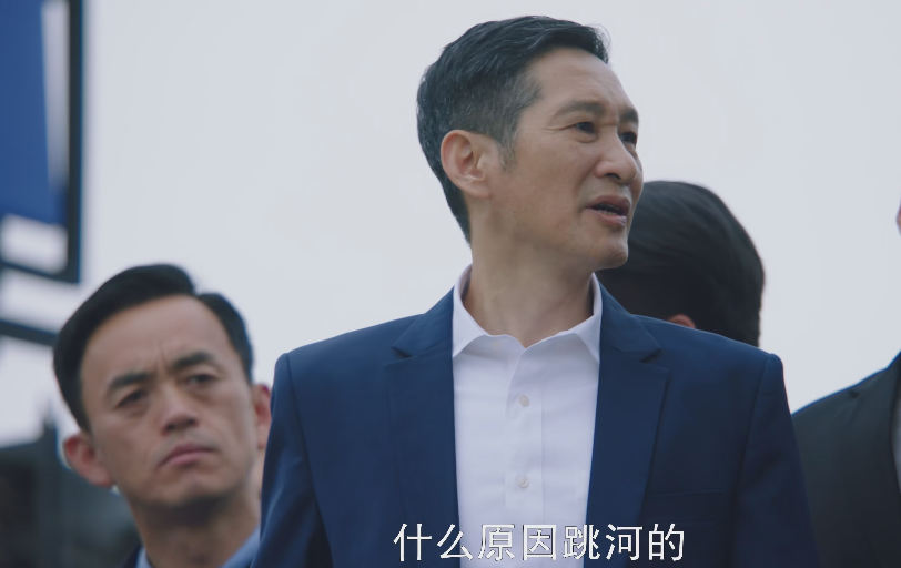 才播4集，就全国收视率第一，终于有让我熬夜狂追的央视反腐剧了