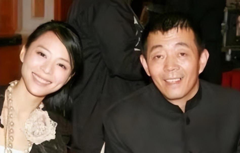 “包养门”事件再升级！56岁的蒋雯丽，不再被世界宽容