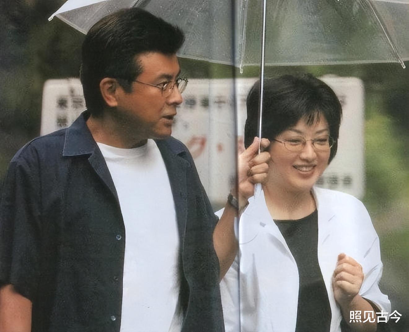 三浦友和：发型50年不变帅了一辈子，可惜俩儿子没能延续好基因