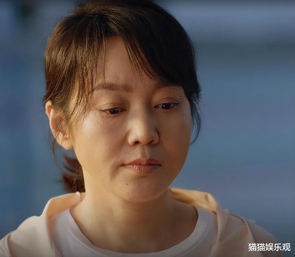 闫妮|闫妮:离婚那天挥泪与前公婆告别,18年后待前公婆如亲生父母