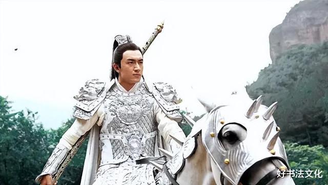 安徽|怪不得电视里只有上半身，直到镜头下移，都是观众看不了的尴尬