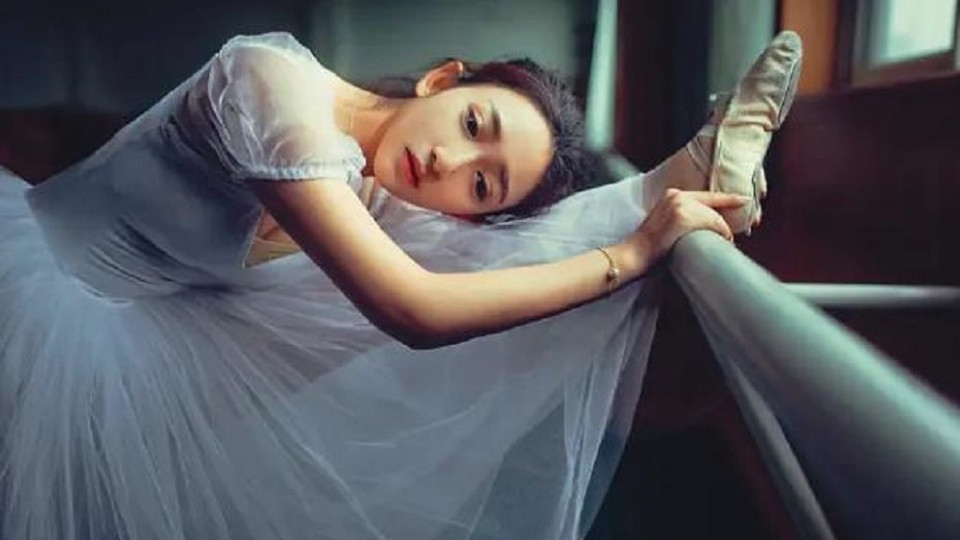 舞蹈女教练出轨多人，聊天记录曝光，内容露骨毁三观