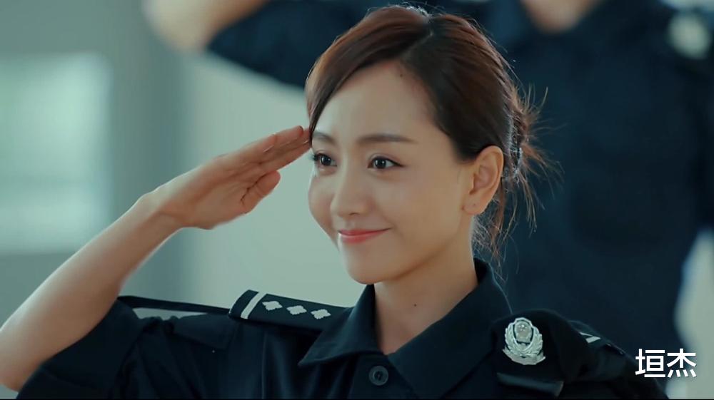 焦俊艳|同样演飒爽女刑警,把宋佳、焦俊艳、杨蓉放在一起,差距就出来了
