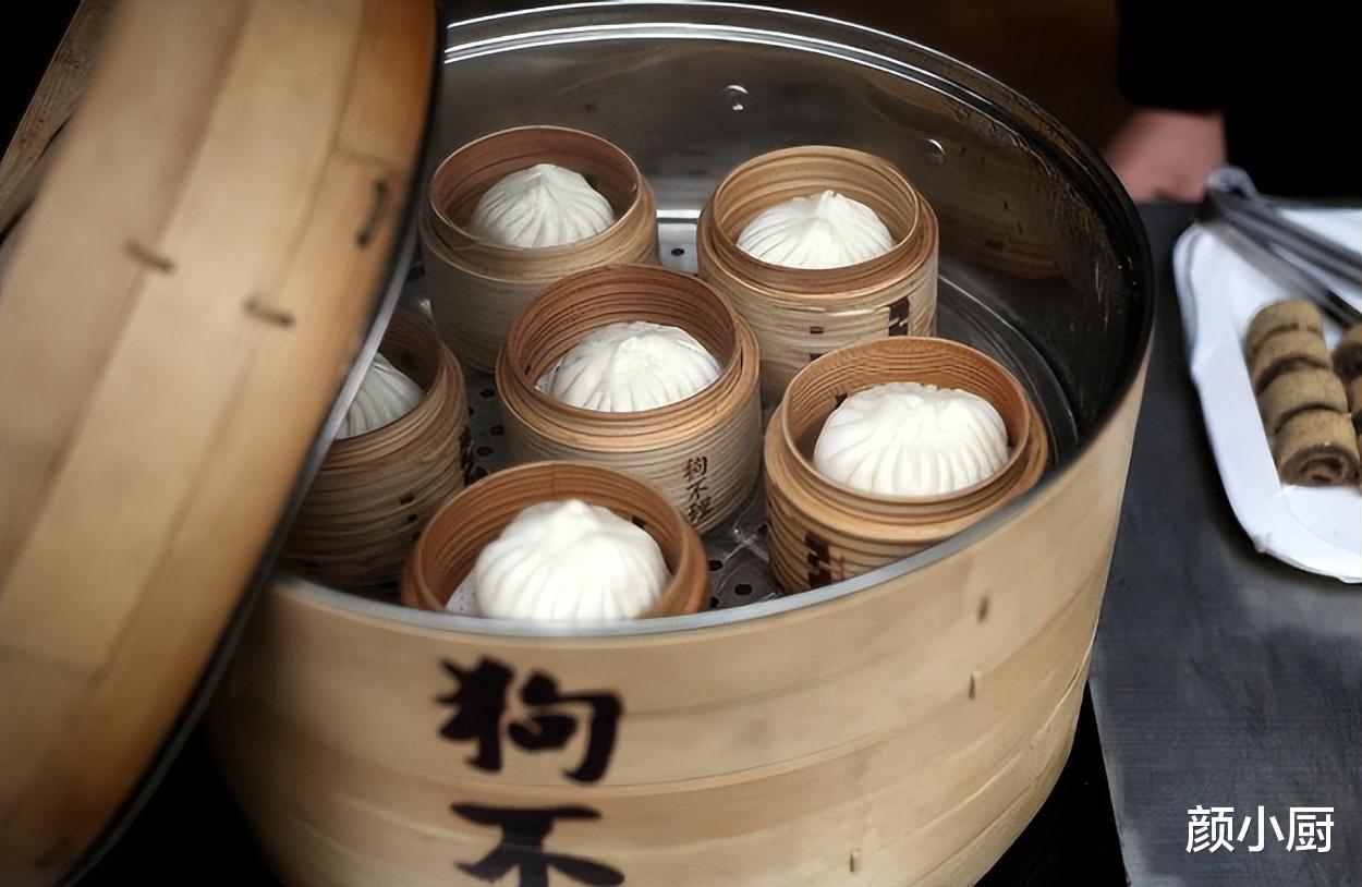 天津|165岁的“狗不理”包子，如今为何卖不动了？食客：你去看看价格