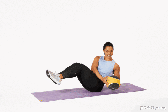 钟丽缇瘦了20斤但腰上还那么多肉，瘦肚子怎么这么难？