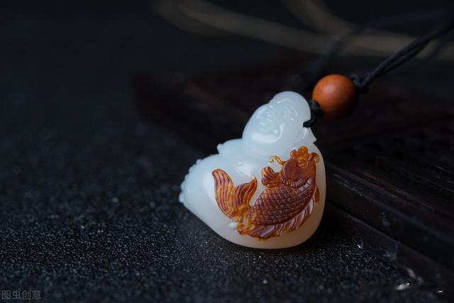 玉雕|和田玉的巧雕4特点，让玉雕成为珍品