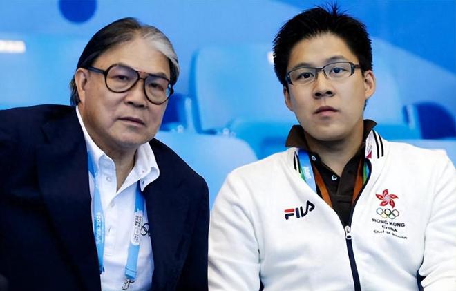 正式上任,总局官宣新职务,霍震霆亮相新岗位,郭晶晶给公公助威