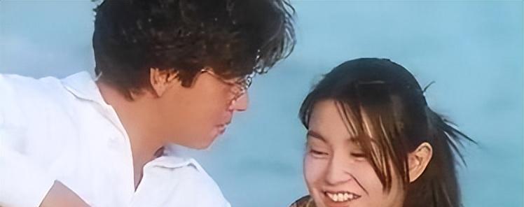 事实证明,“无夫无子”独居贫民窟的张曼玉,已走上另一条道路!