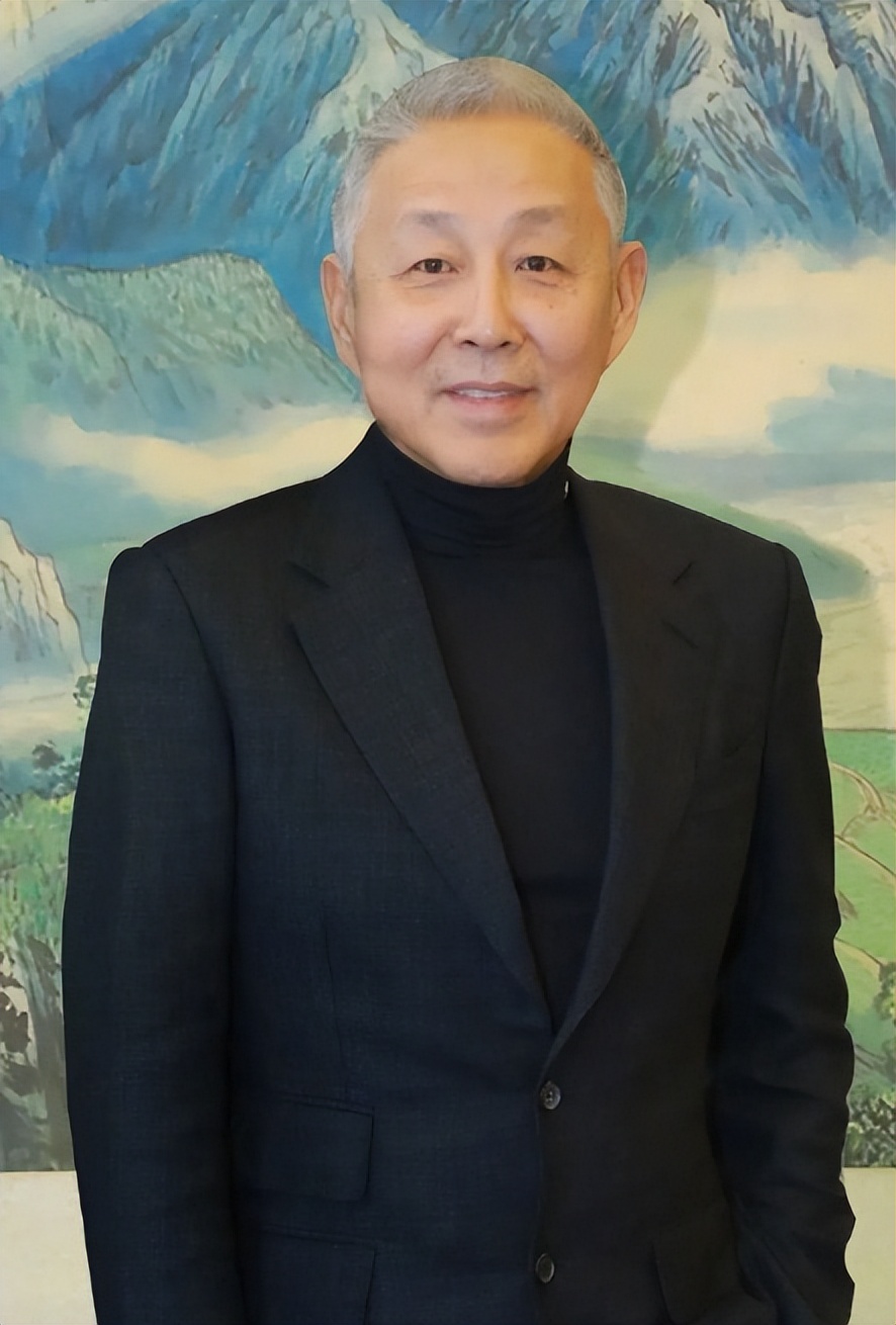 同样是大满贯影帝,黄晓明晋升影协副主席,张译却连口汤都没喝着