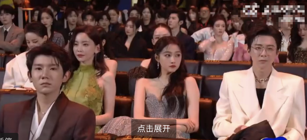 邓超|微博之夜8大看点：胡歌挨着四个85花，李现王一博同框，邓超好逗