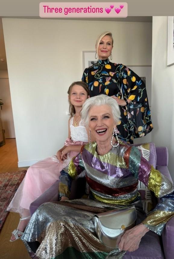 邓文迪|邓文迪:嫁巨富默多克,和首相传绯闻,如今和马斯克母亲处成闺蜜