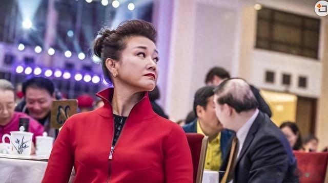 “辣妹子”宋祖英，最后落得的下场，赵本山在23年前就已料到了！