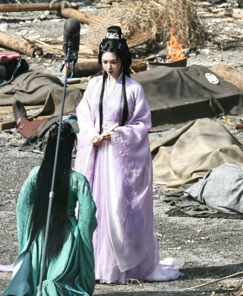 易梦玲，你闹够了没有？