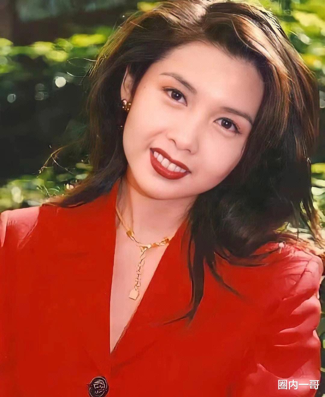 9位中国天然美女:没整容没打针,比网红脸耐看,自然老去也很美