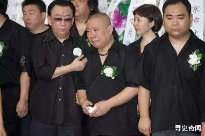 林心如|从来不捐款的5位名人:台上装爱国疯狂捞金,台下一毛不拔