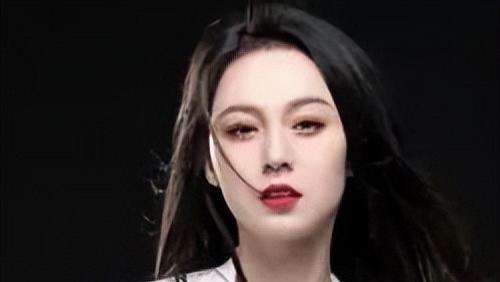 抖音|网红圈的残酷真相，在唐艺身上体现得淋漓尽致