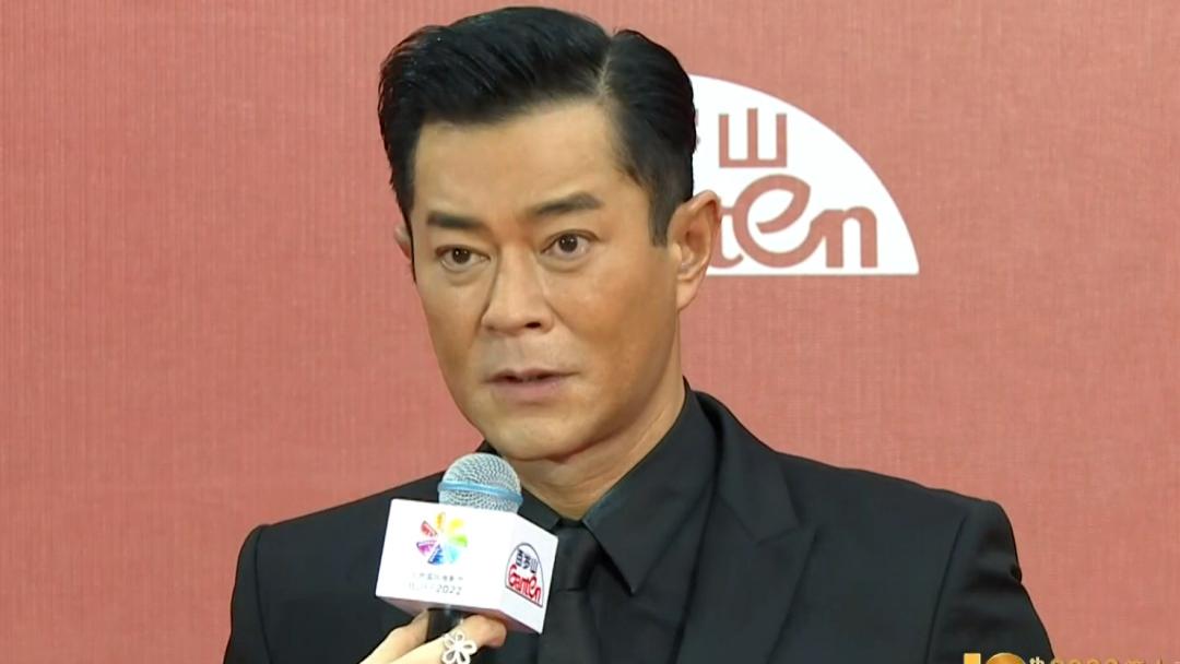 科技脸和自然脸的区别，看完这12位香港老牌男神近照，你就知道