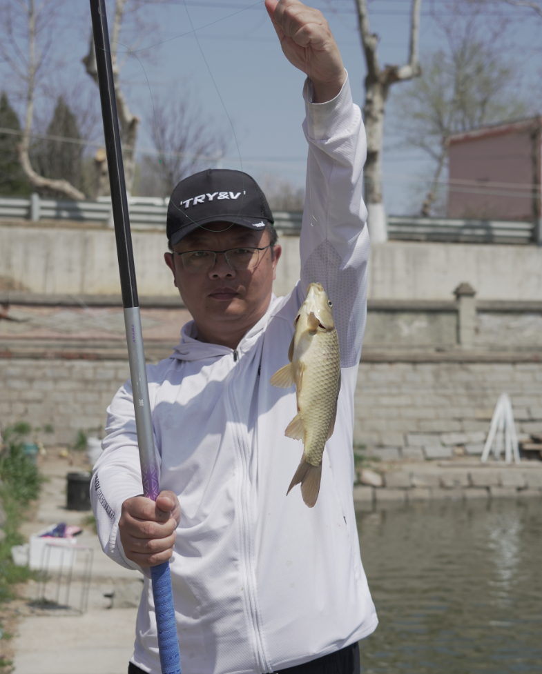 |凌天二代黑坑竿实钓检测,表现如何?能拿坑冠么?