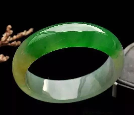 分享黄加绿原石到成品