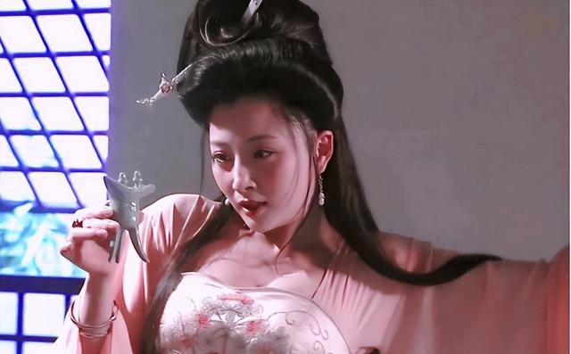 同样是唐妆,把谭松韵杨紫和殷桃放一起看,女星审美差距就出来了