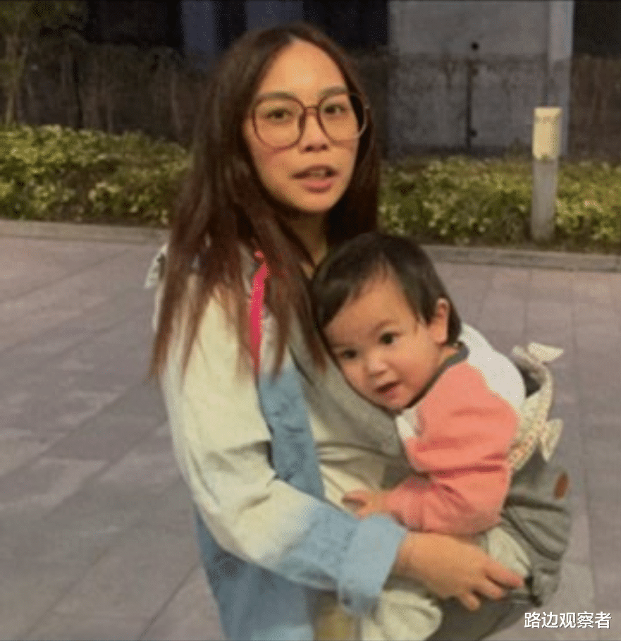 张致恒新公司开业却遭公开追债，欠债风波再起波澜