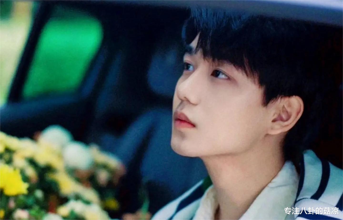 明日播出！新一部校园偶像剧来袭，少女重返十七岁，暗恋变明恋