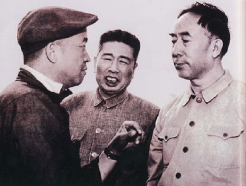 芥菜|新中国第一任财政部长薄一波,每天早餐吃烤馒头片和芥菜