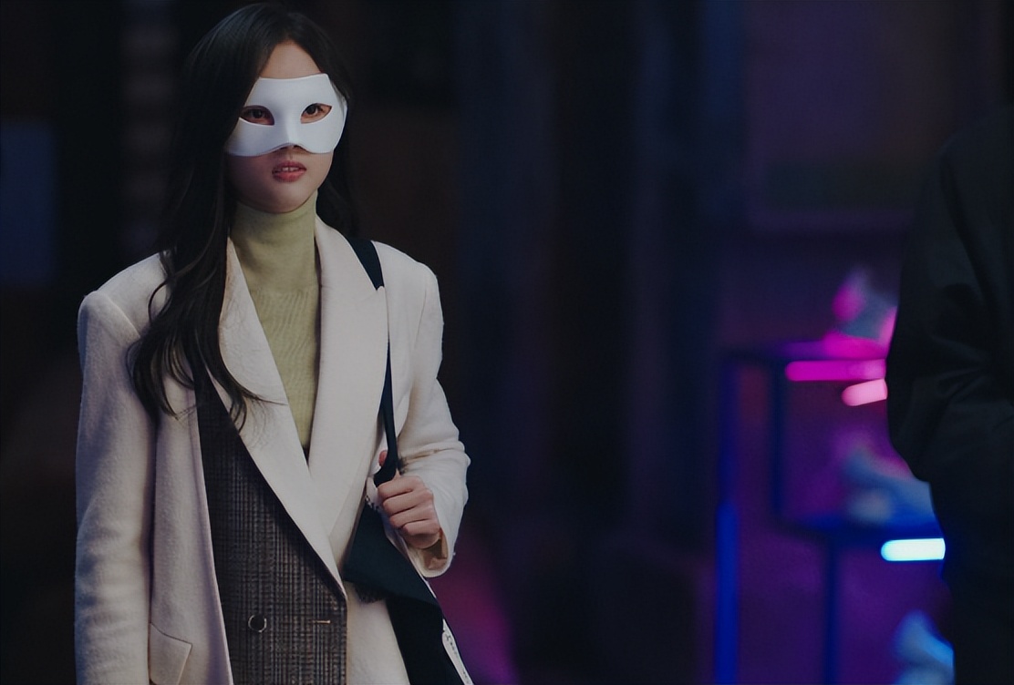 一个人毁了整部剧!10月刚结束,30岁龚俊就以这种方式翻车了