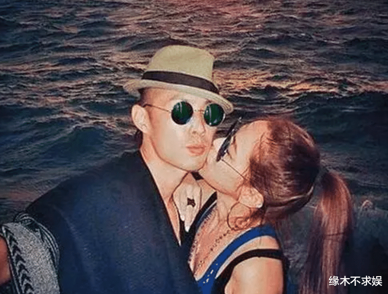 李连杰|虞书欣吴建豪恋情疑曝光，两人行程太一致，蛛丝马迹太多！