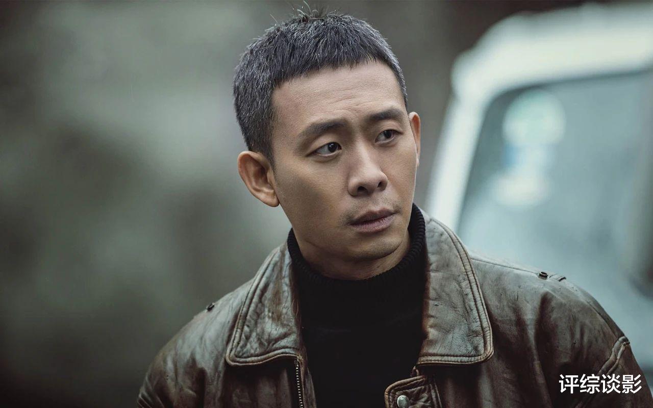 秒成渣!秦昊演的《三大队》,把某影帝的“演技”遮羞布扒的一干二净