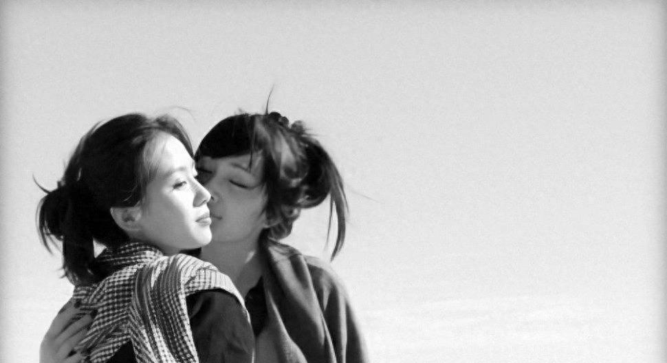 刘诗诗高调“官宣”,直接炸上热搜,网友回应:“恭喜啊”