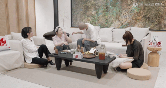 我们来了|脱口秀一哥综艺划水，网友质疑“躺着赚钱”？