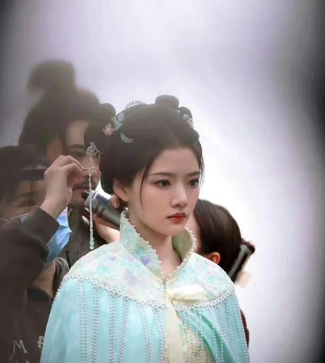 玉骨遥|任敏《长街长》低调开机,造型惊艳,《玉骨遥》无缘定档等出事