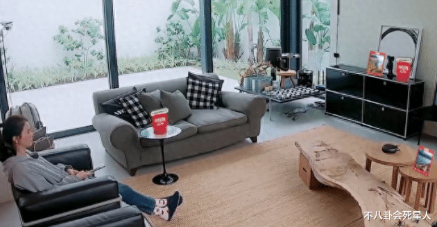 张智霖代言爆雷!细看他家的豪气花销,就明白为何明星代言无底线